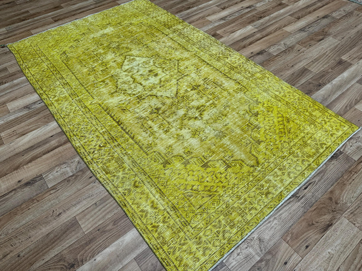 5'2"x8'9" Vintage Chartreuse Green Hand-Knotted Wool Turkish Rug