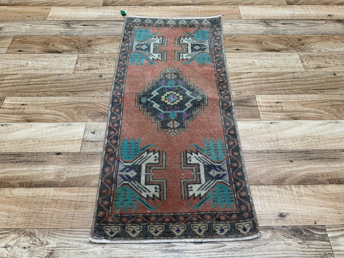 1'7"x3'5" Vintage Terracotta Hand-Knotted Wool Accent Turkish Rug