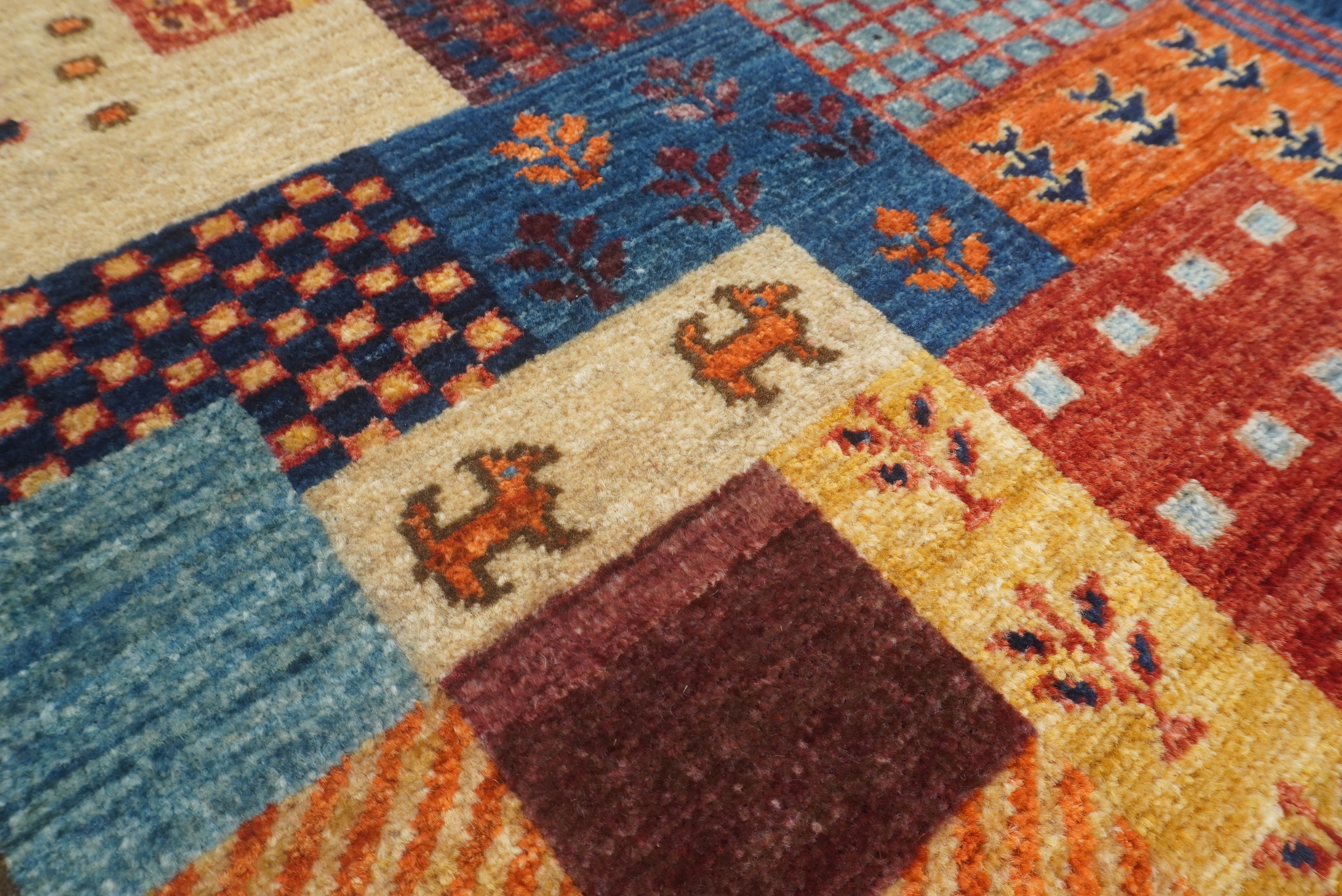 2'4"x4'5" Beige Gabbeh Afghan Hand knotted Runner Rug - Yildiz Rugs