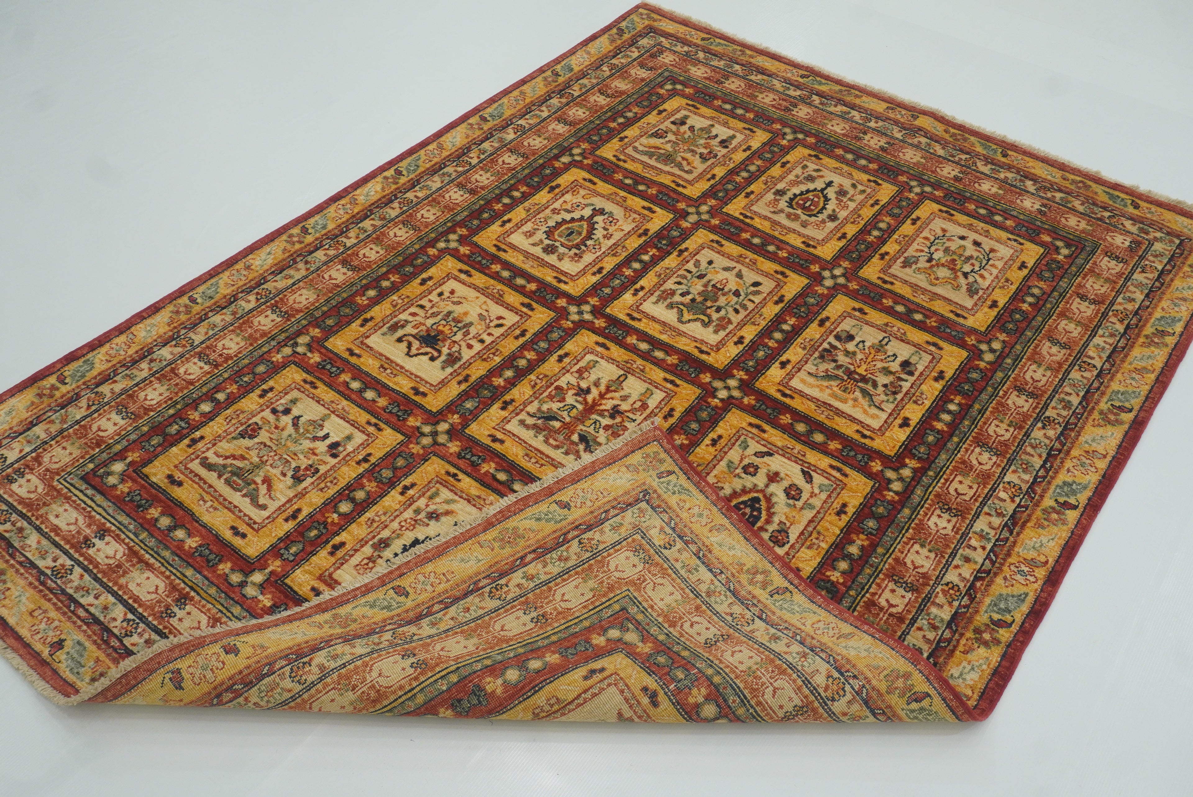 5x7 Red Bakhtiar Afghan Hand-Knotted Oriental Rug - Yildiz Rugs