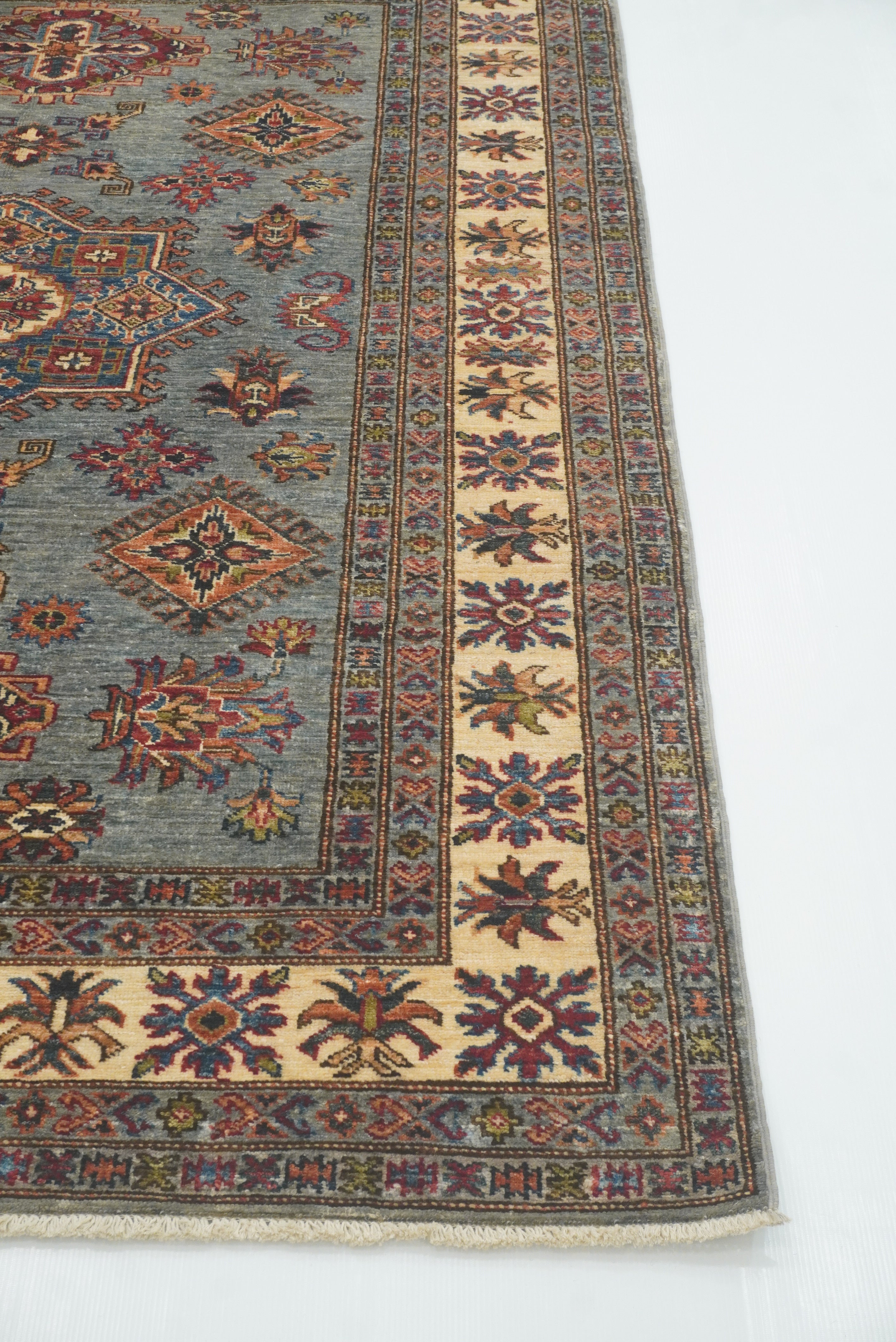 5x7 Gray Kazak Hand Knotted Afghan Rug - Yildiz Rugs