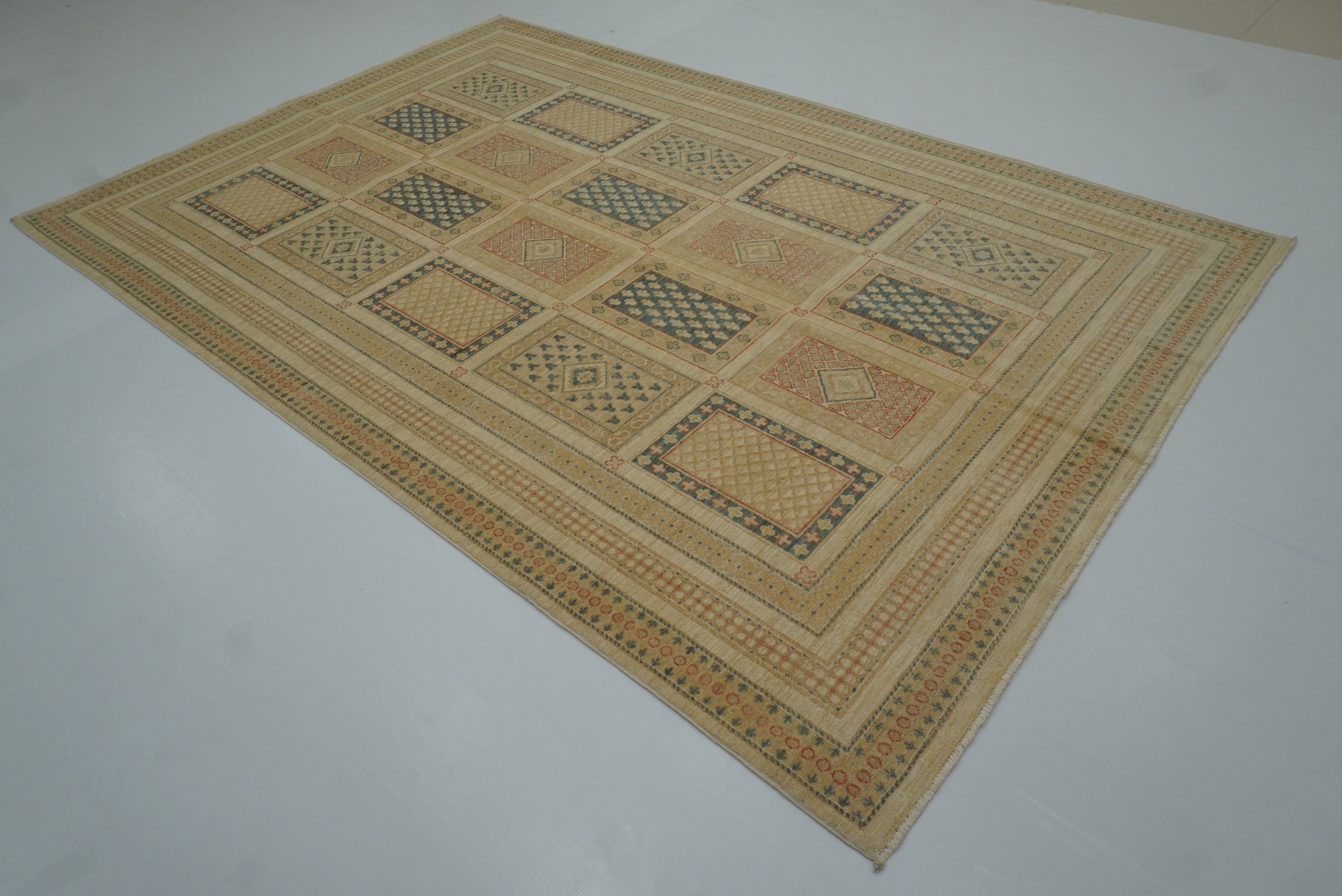 7x10 Bakhtiari Ivory Beige Afghan Hand Knotted Rug - Yildiz Rugs