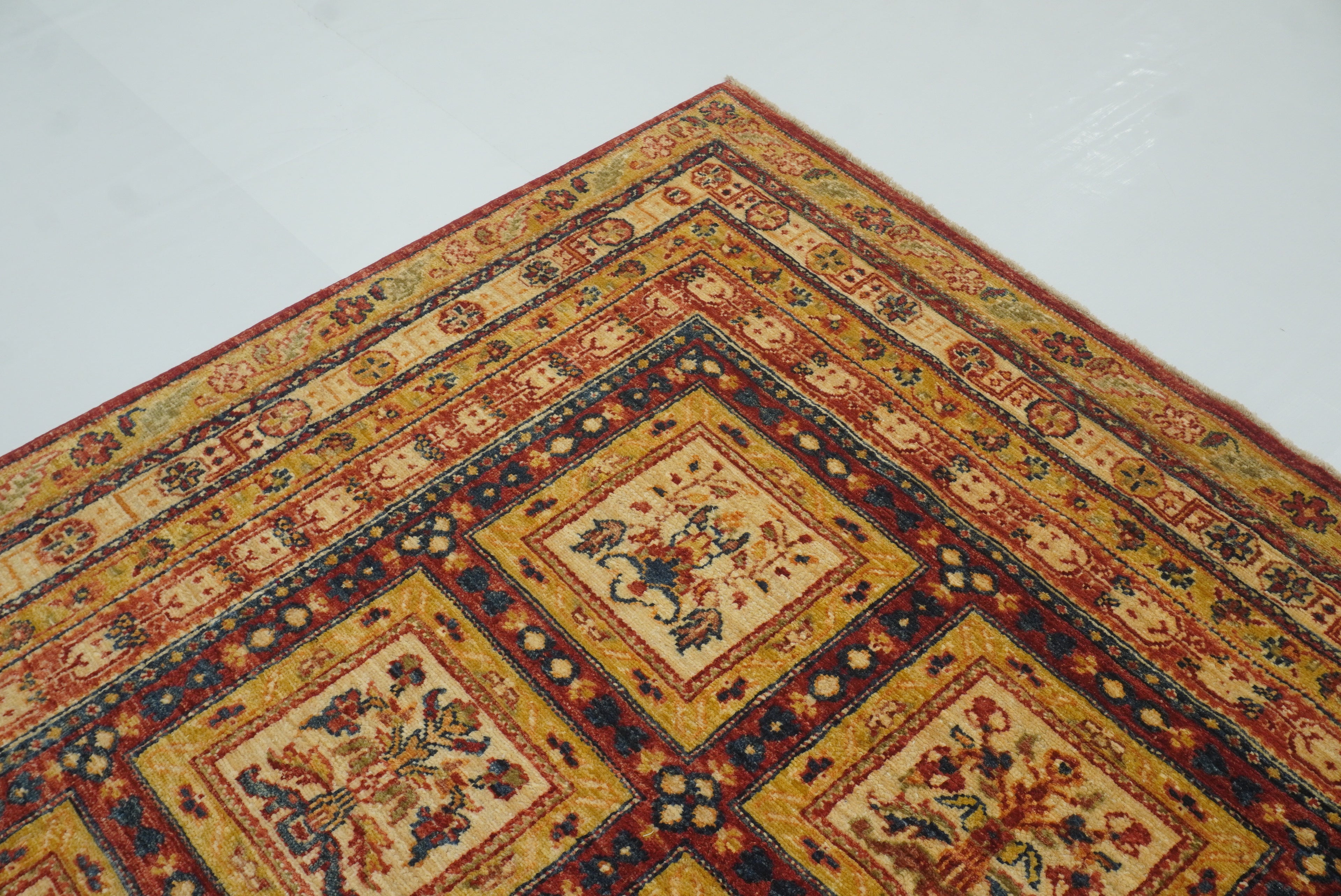 6x8 Red Beige Vintage Bakhtiar Afghan Hand knotted Rug - Yildiz Rugs