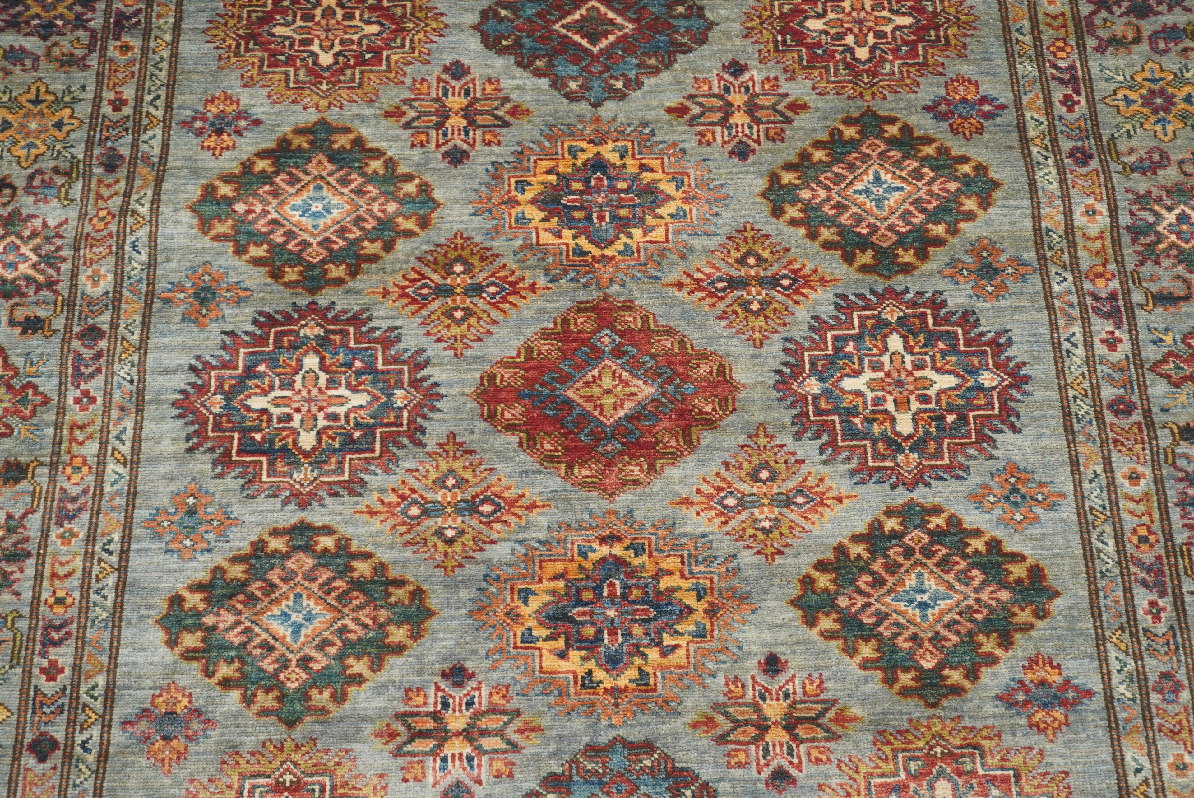 5x7 Gray Kazak Hand Knotted Afghan Geometric Rug - Yildiz Rugs