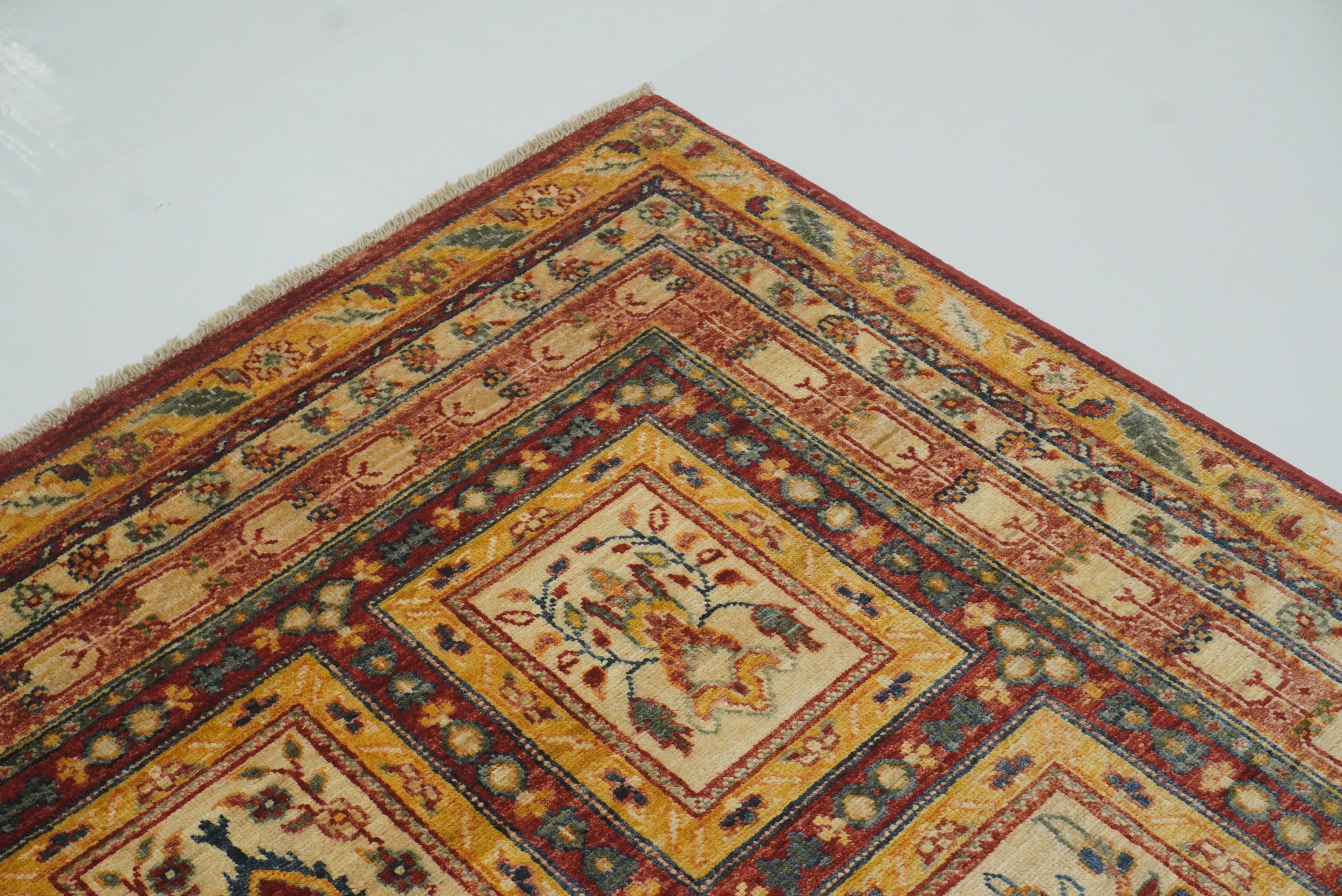 5x7 Beige Bakhtiar Afghan Hand-Knotted Oriental Rug - Yildiz Rugs