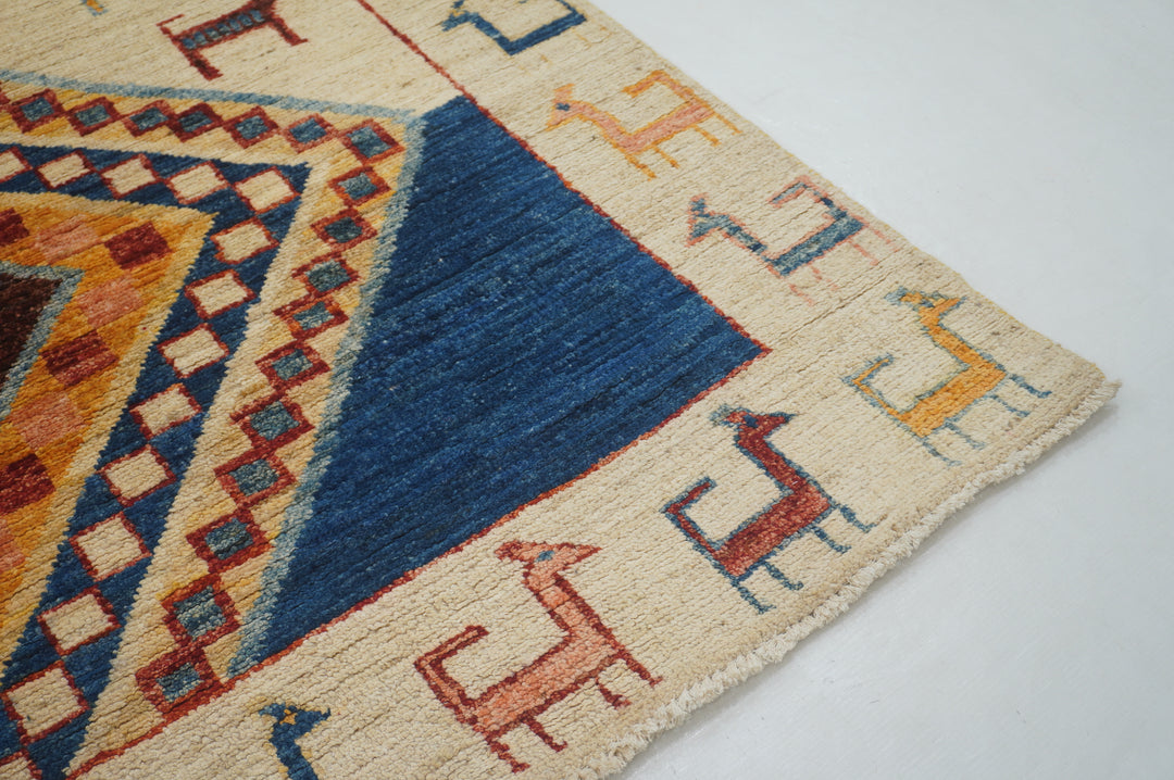 5x8 Beige Tribal Gabbeh Afghan Handmade Rug - Yildiz Rugs