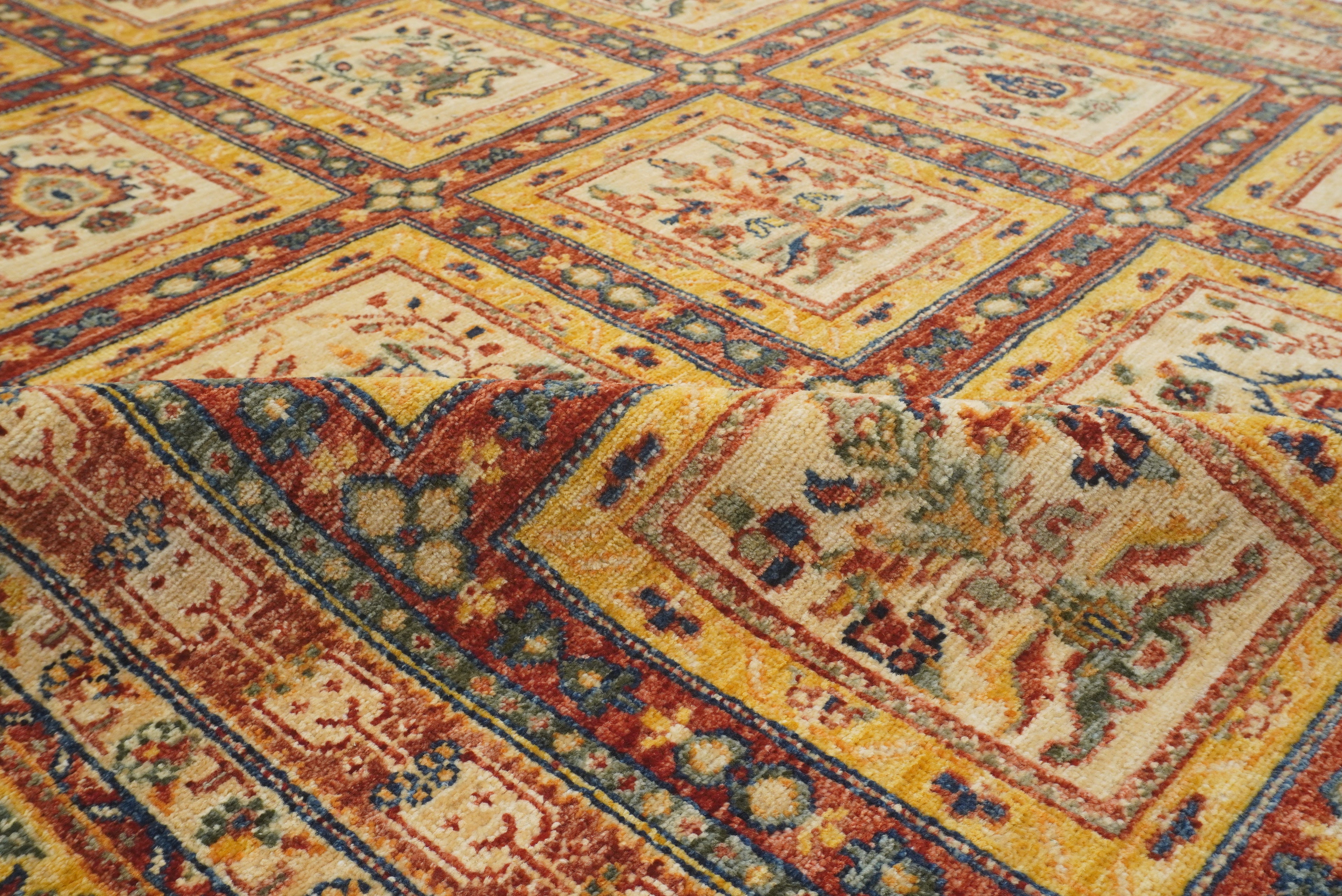 5x7 Red Beige Vintage Bakhtiar Afghan Hand knotted Rug - Yildiz Rugs