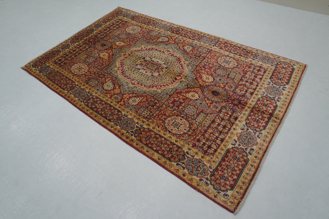 4'6x7'1 Red Vintage Mamluk Hand knotted Turkish Medallion Rug