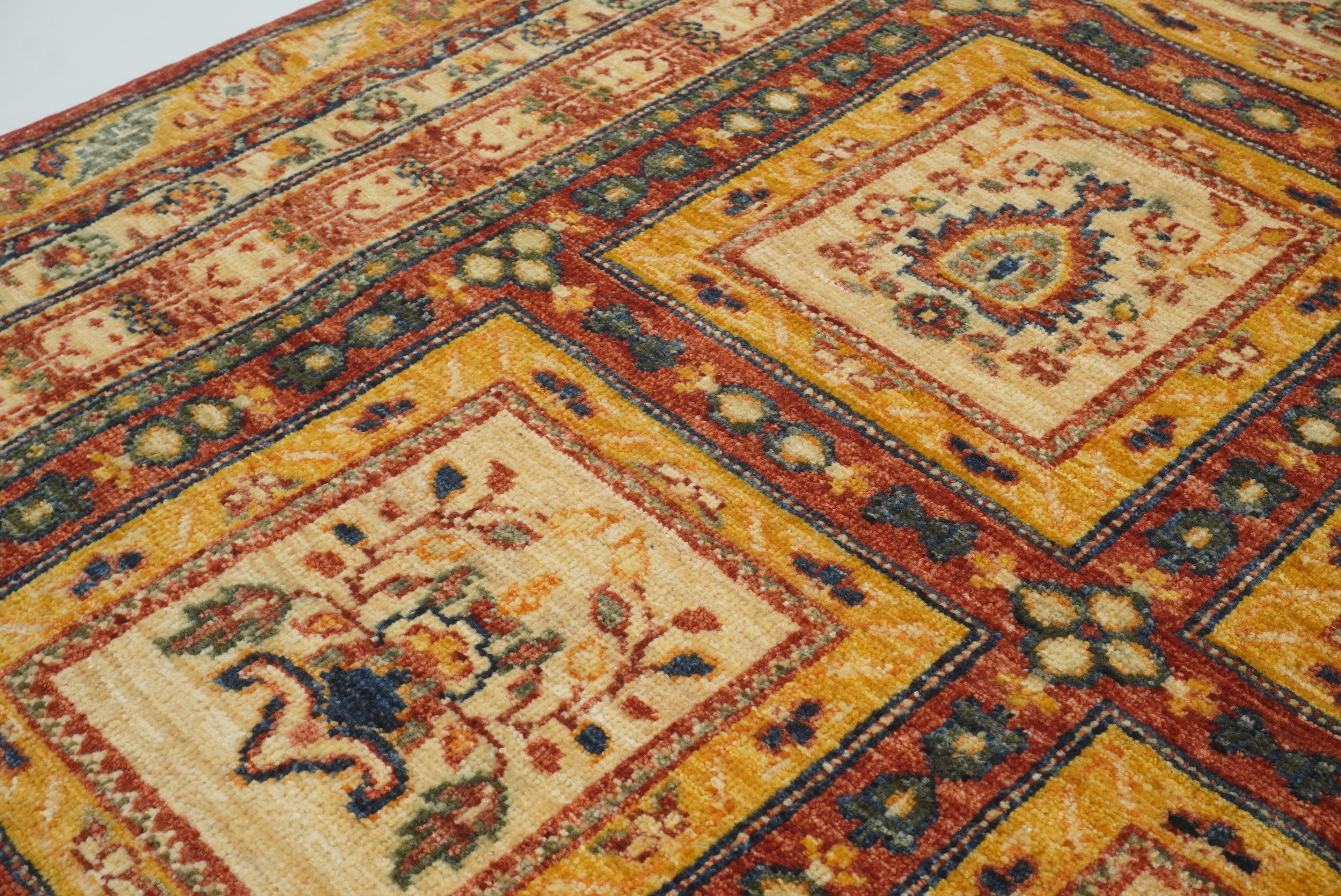 5x7 Beige Bakhtiar Afghan Hand-Knotted Wool Oriental Rug - Yildiz Rugs
