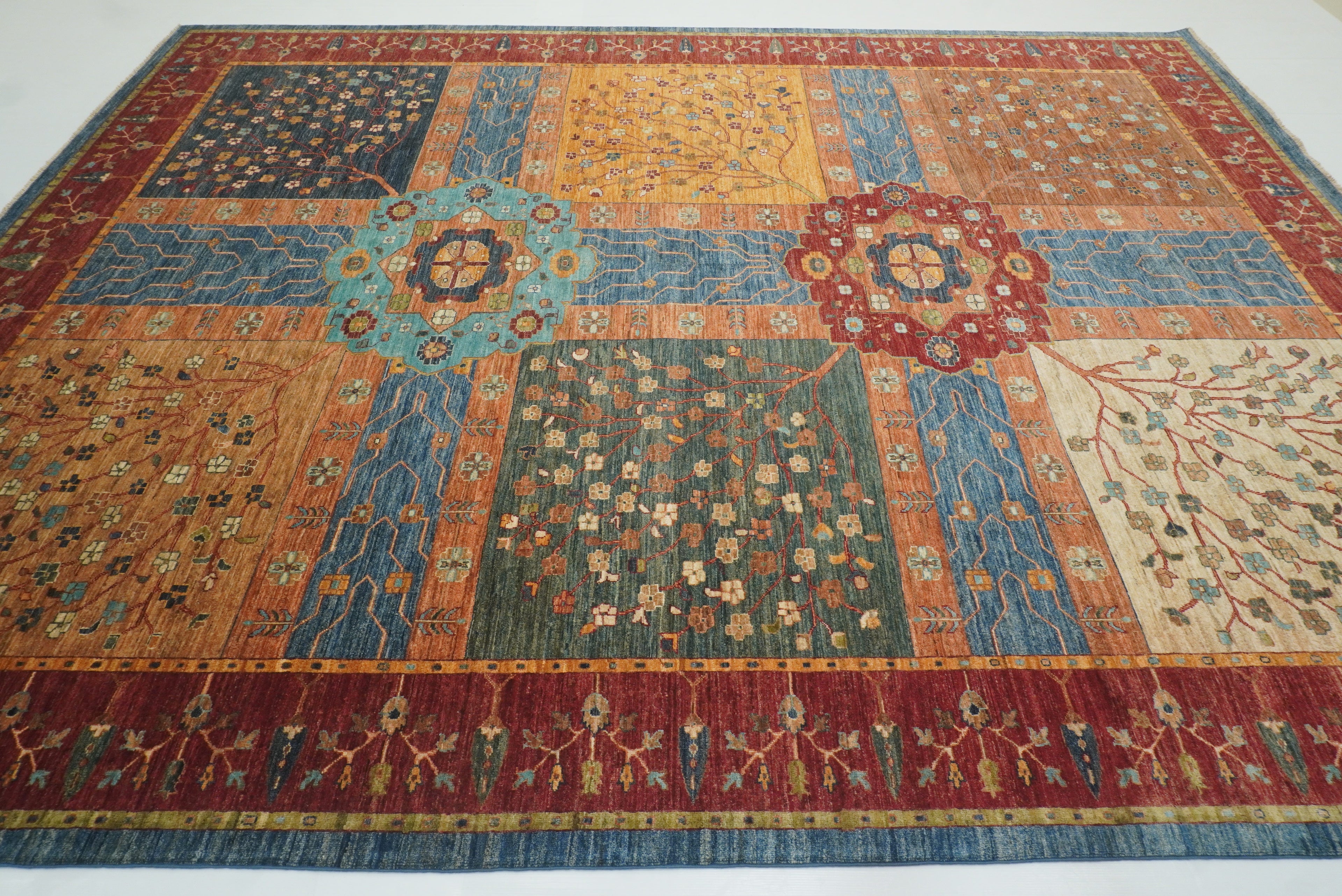 10x13 Afghan Bakhtiari Multicolor Hand-Knotted Oriental Rug - Yildiz Rugs