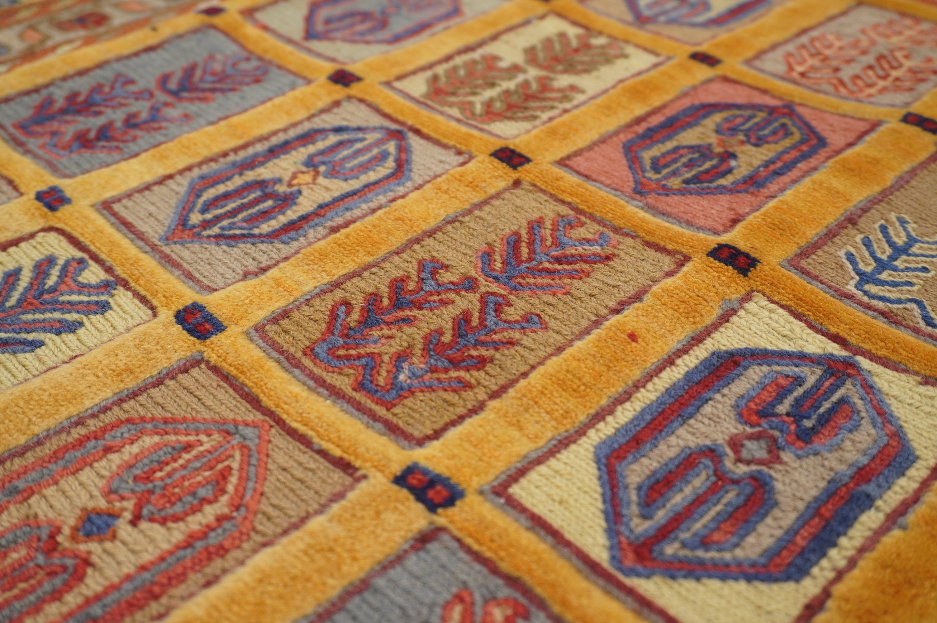 6 ft Gold Vintage Afghan High Low Hand Knotted / Woven Barjesta Kilim Runner Rug - Yildiz Rugs