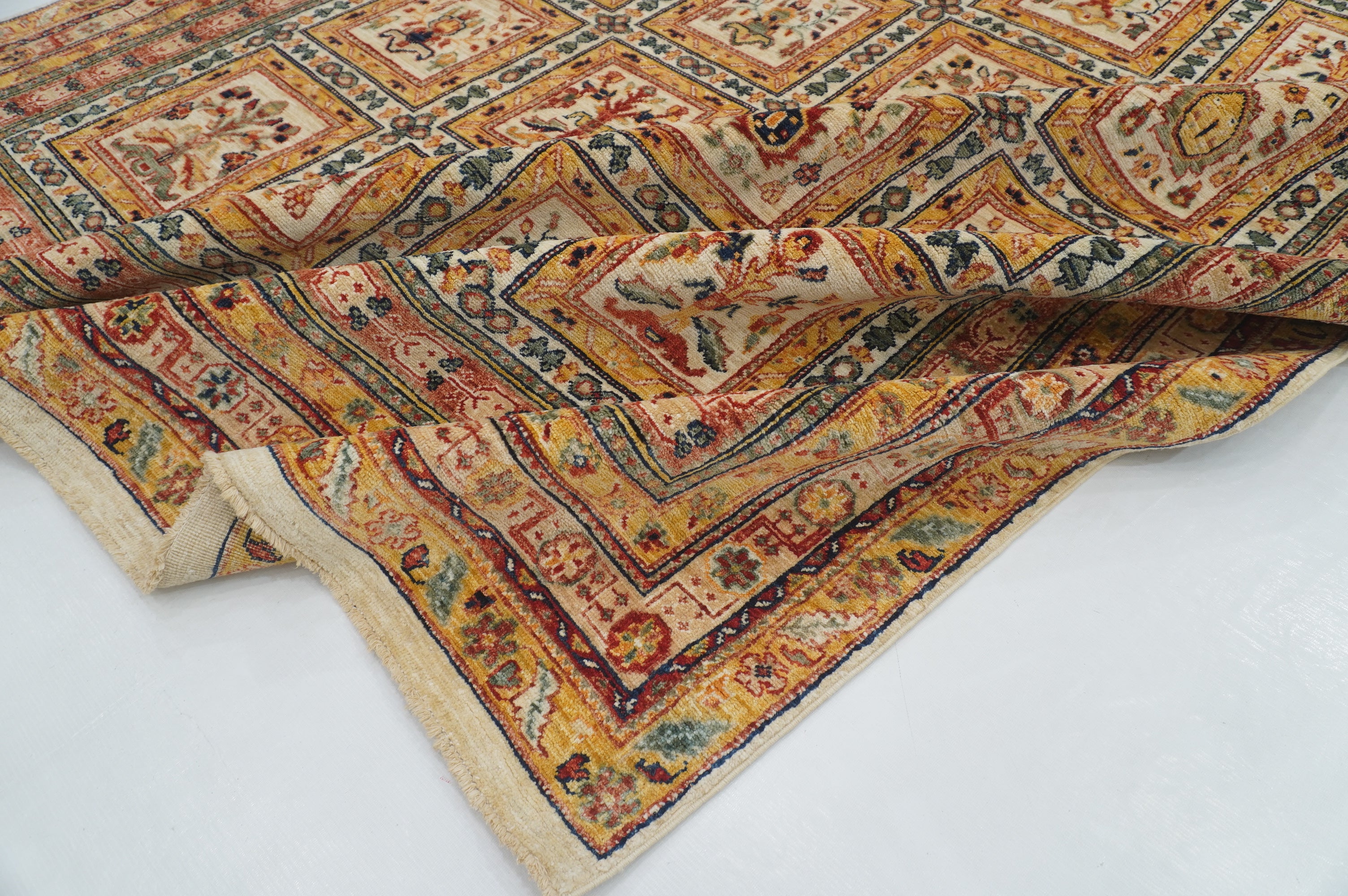 6x10 Beige Vintage Bakhtiari Afghan Hand Knotted Oriental Rug - Yildiz Rugs