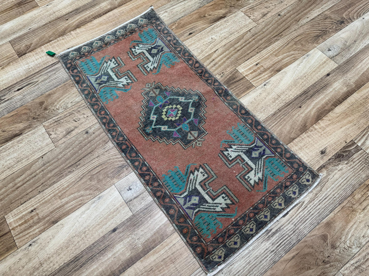 1'7"x3'5" Vintage Terracotta Hand-Knotted Wool Accent Turkish Rug