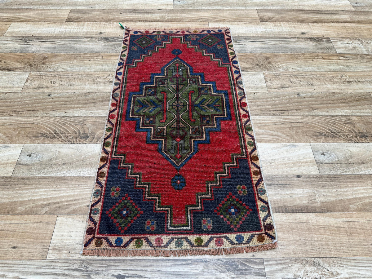 1'9"x3'4" Vintage Red Hand-Knotted Wool Accent Turkish Rug