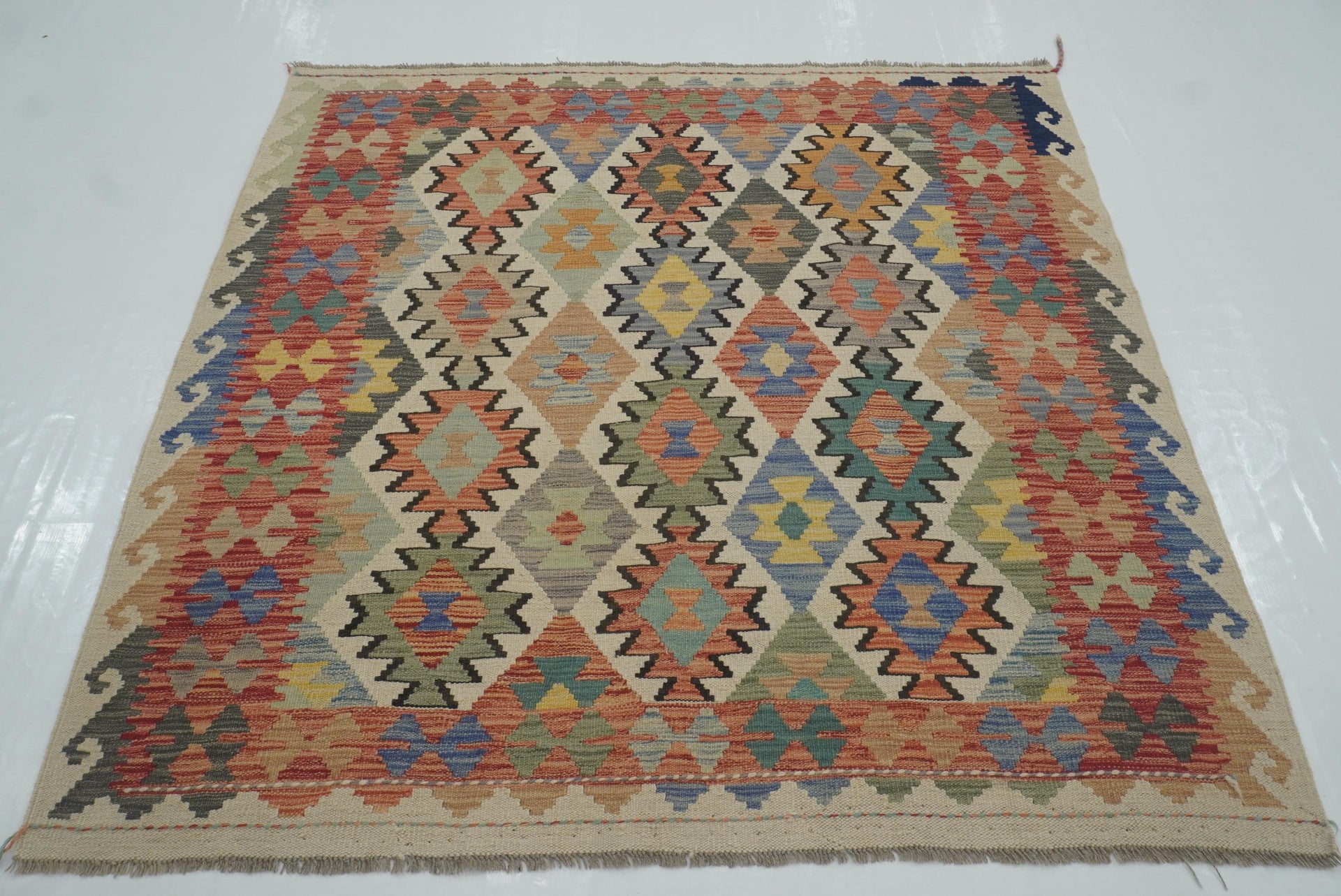 5x5 Ivory Beige Afghan Handmade Wool Square Kilim Rug