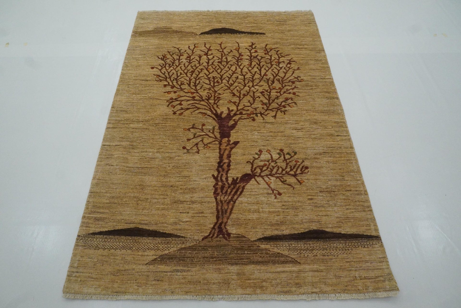 4x6 Beige Gabbeh Tree of life Afghan Hand knotted Rug