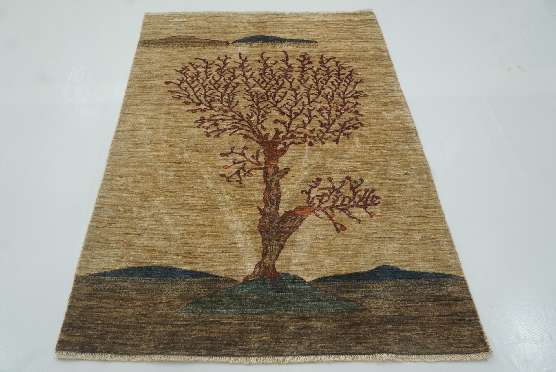 4x6 Beige Gabbeh Tree of life Afghan Hand knotted Rug