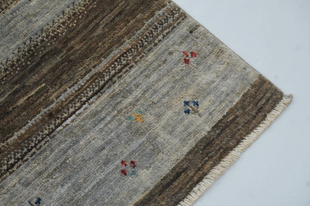 2x3 Gabbeh Gray Nomadic Tribal Landscape Hand knotted Accent Rug - Yildiz Rugs