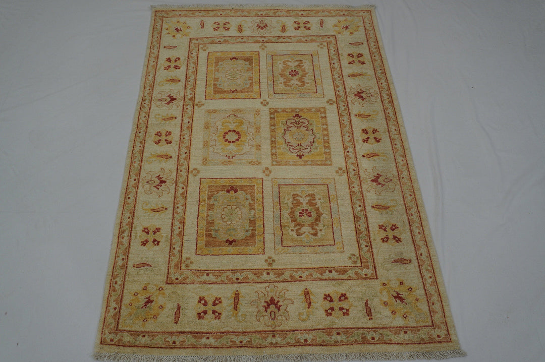 3x5 Vintage Bakhtiyar Muted Beige Persian Hand knotted wool rug - Yildiz Rugs