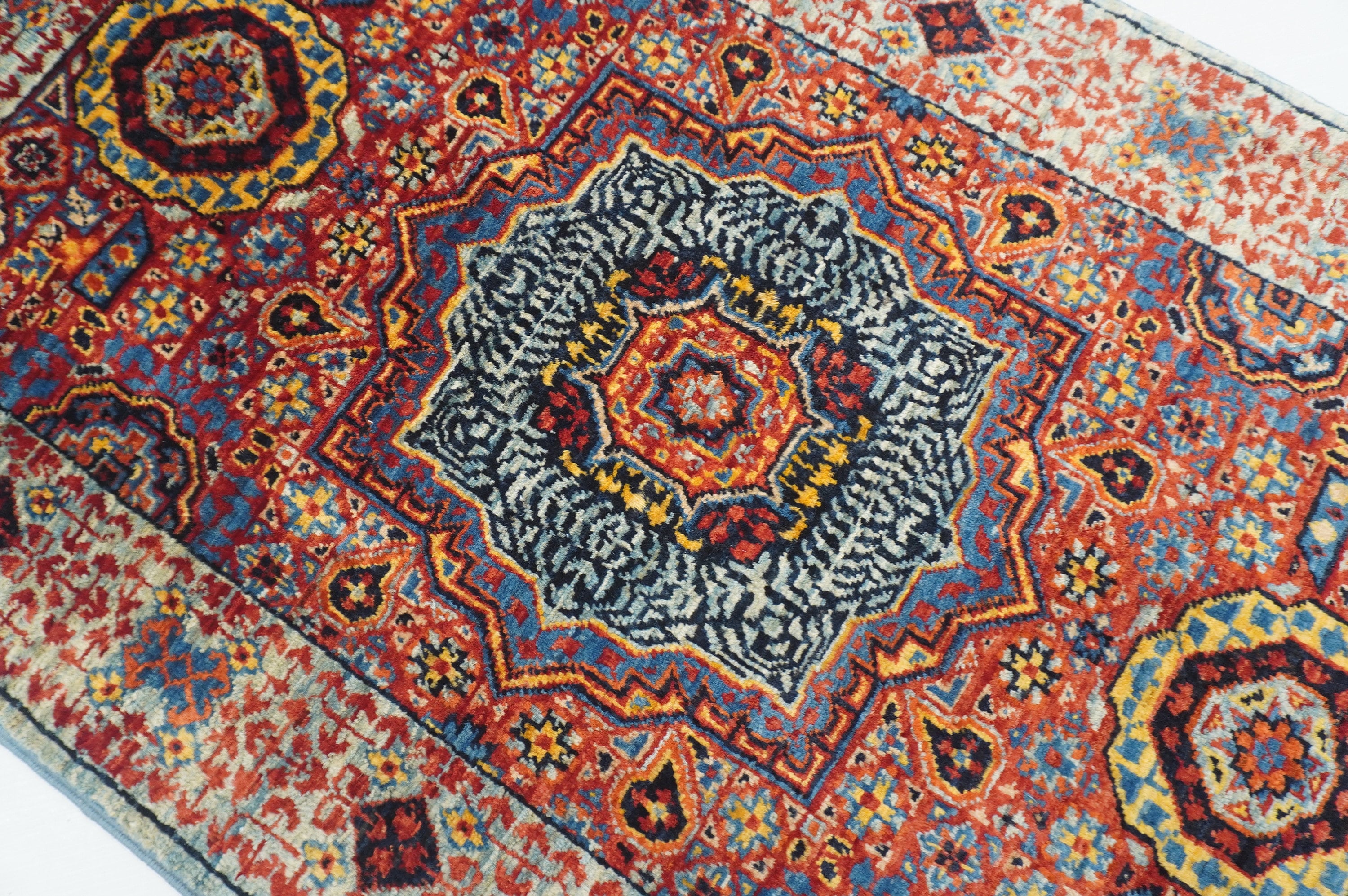 2' x 3' Red Blue Turkish Mamluk Hand Medallion Accent Rug - Yildiz Rugs